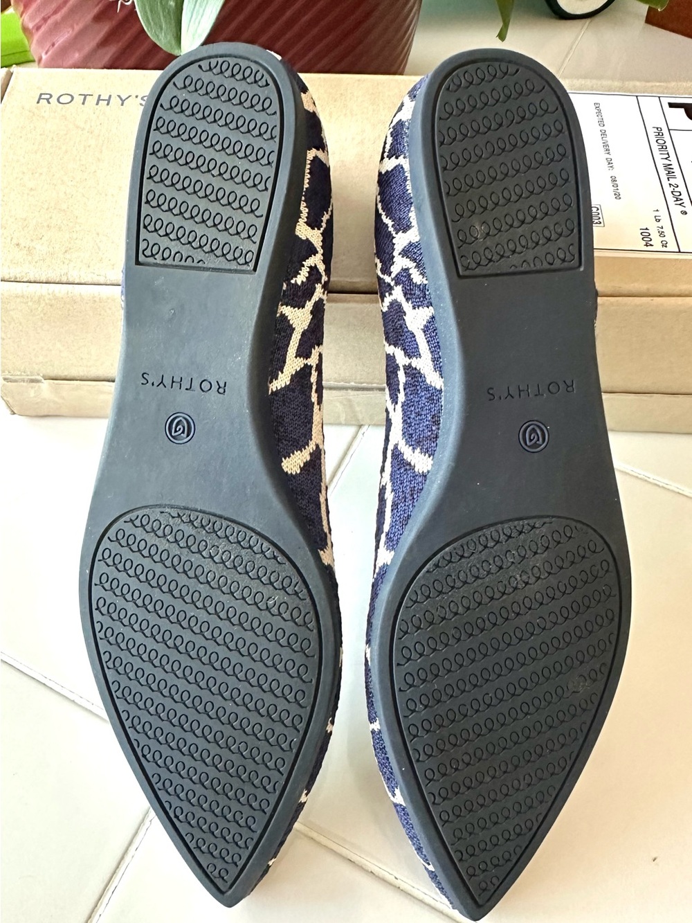 Rothy’s The Point Indigo Giraffe Flats Size 10 Limited Edition Blue - Picture 5 of 8